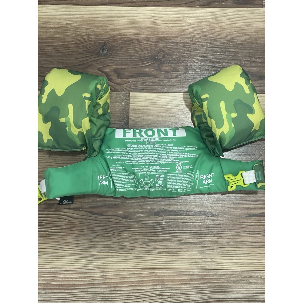 Stearns‎ Lightweight Camo Toddler swim vest, User Weight 30-50 lbs